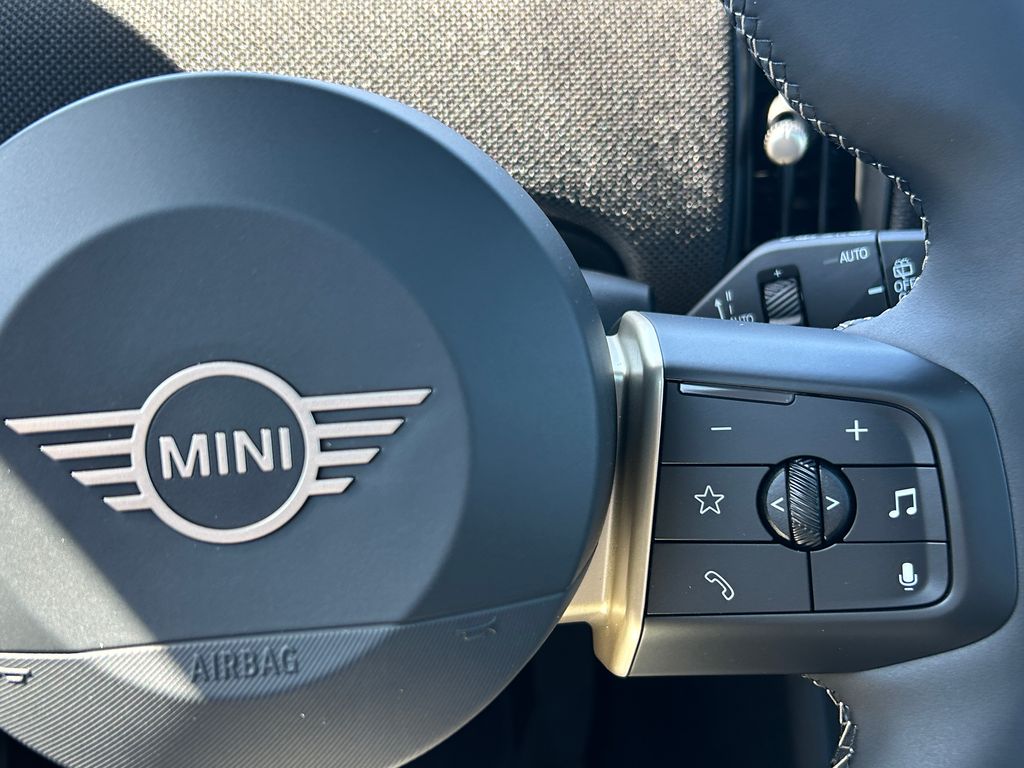 Thumbnail: 2026 MINI Cooper - 20