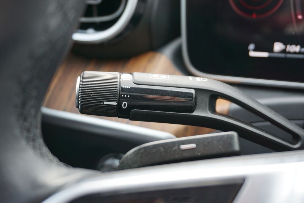 2024 Mercedes-Benz C-Class C 300 23