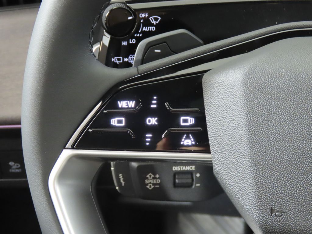 Thumbnail: 2026 Audi Q3 - 16