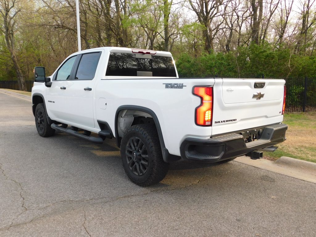 Thumbnail: 2026 Chevrolet Silverado 2500 - 3