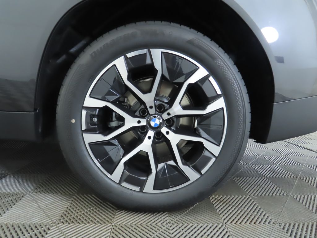 Thumbnail: 2025 BMW X3 - 31