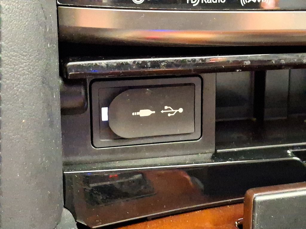 2019 Lexus LX 570 28