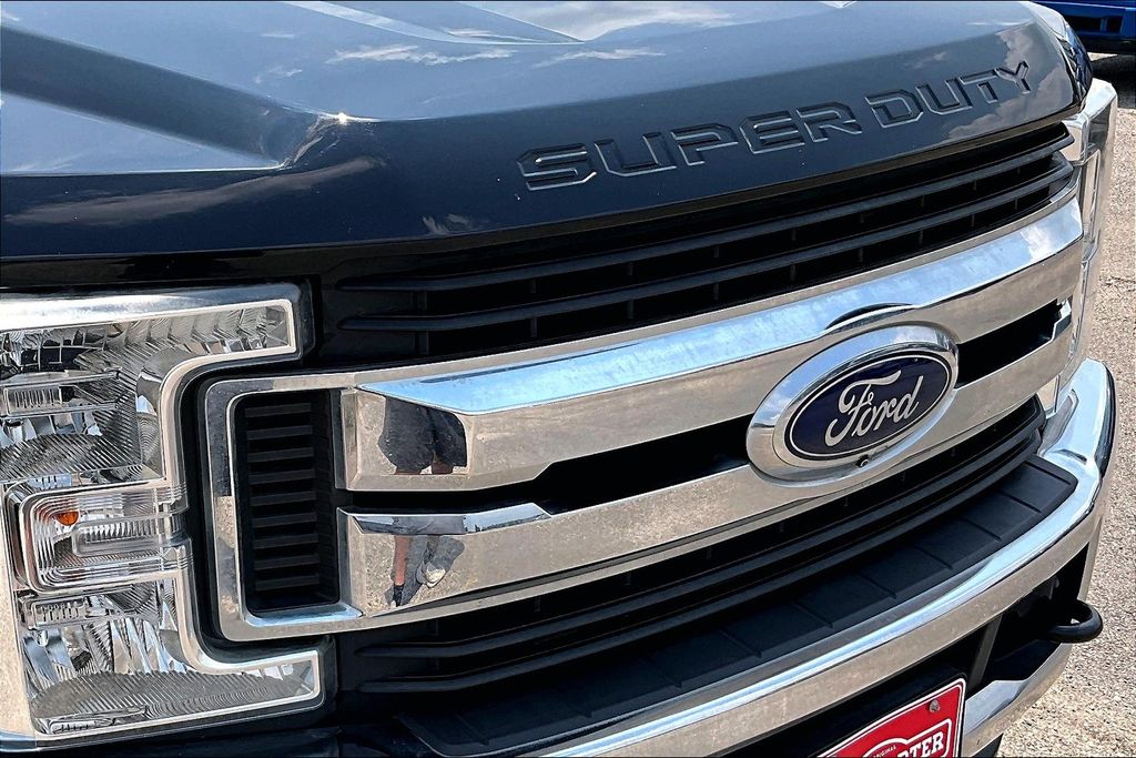 Used 2019 Ford Super Duty F-250 XL 4D Crew Cab