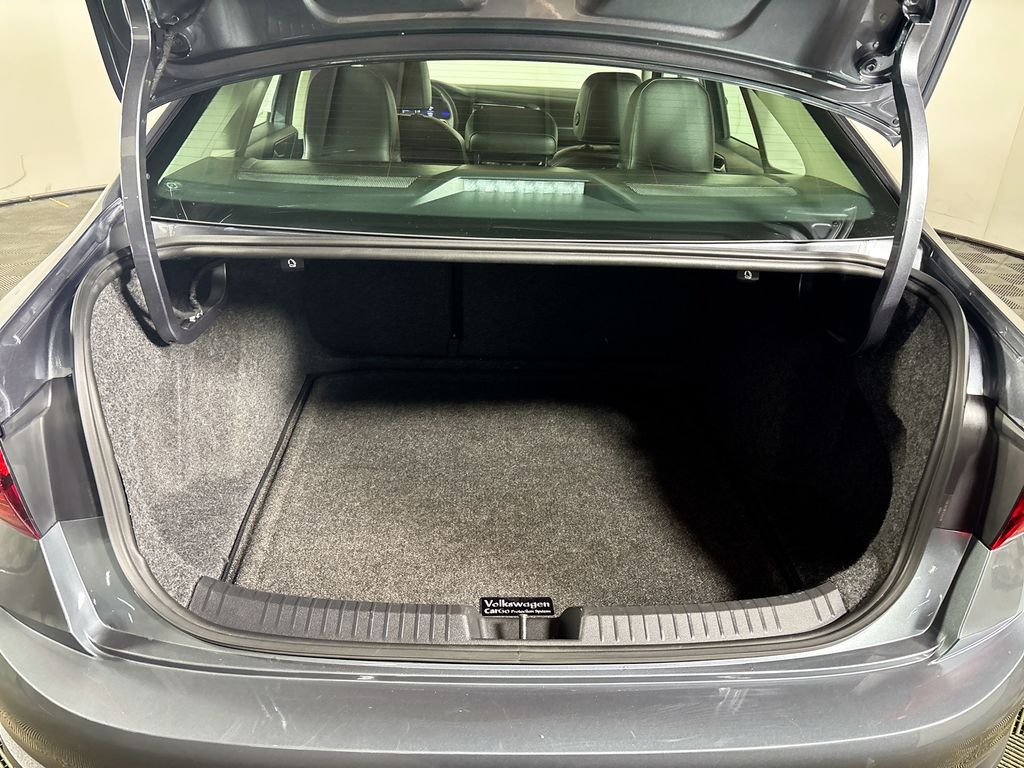 2022 Volkswagen Jetta 1.5T SE