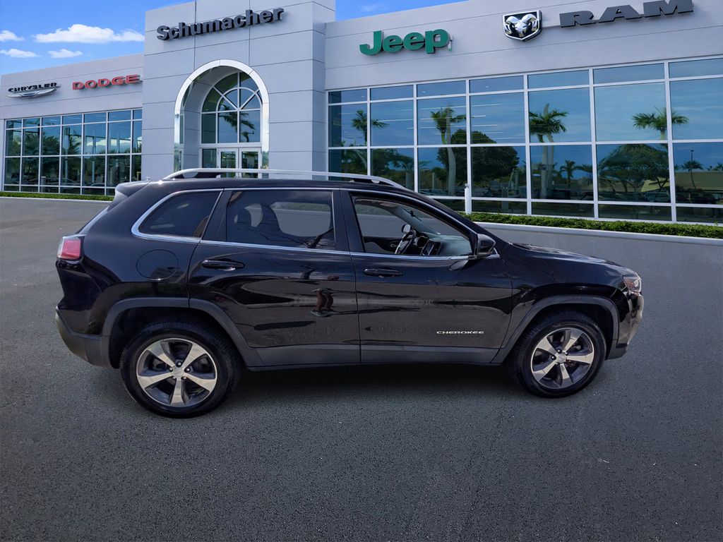 used 2019 Jeep Cherokee car, priced at $15,998