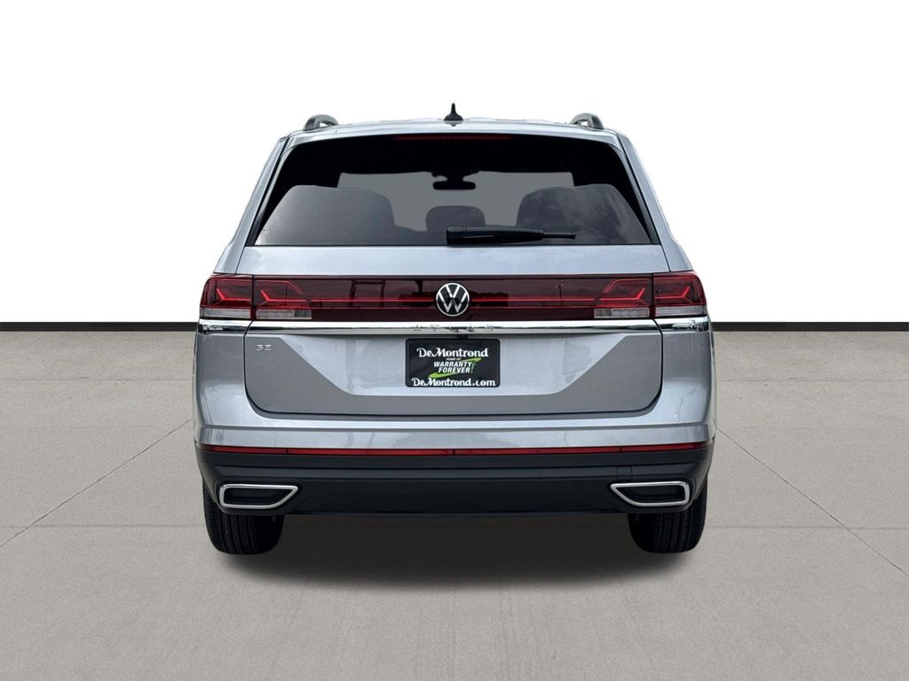 2026 Volkswagen Atlas 2.0T SE Silver at Bayshore Chrysler Jeep Dodge Ram
