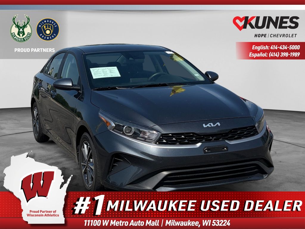 2024 Kia Forte LXS FWD