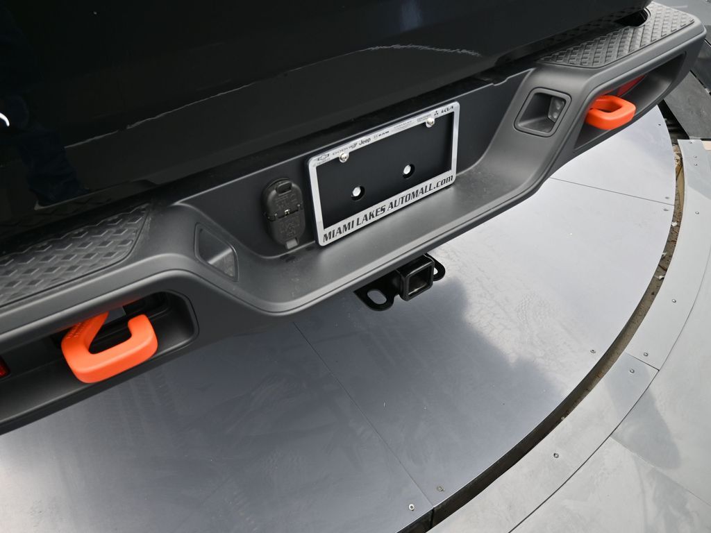 New 2026 Black Clearcoat Jeep Mojave image 35