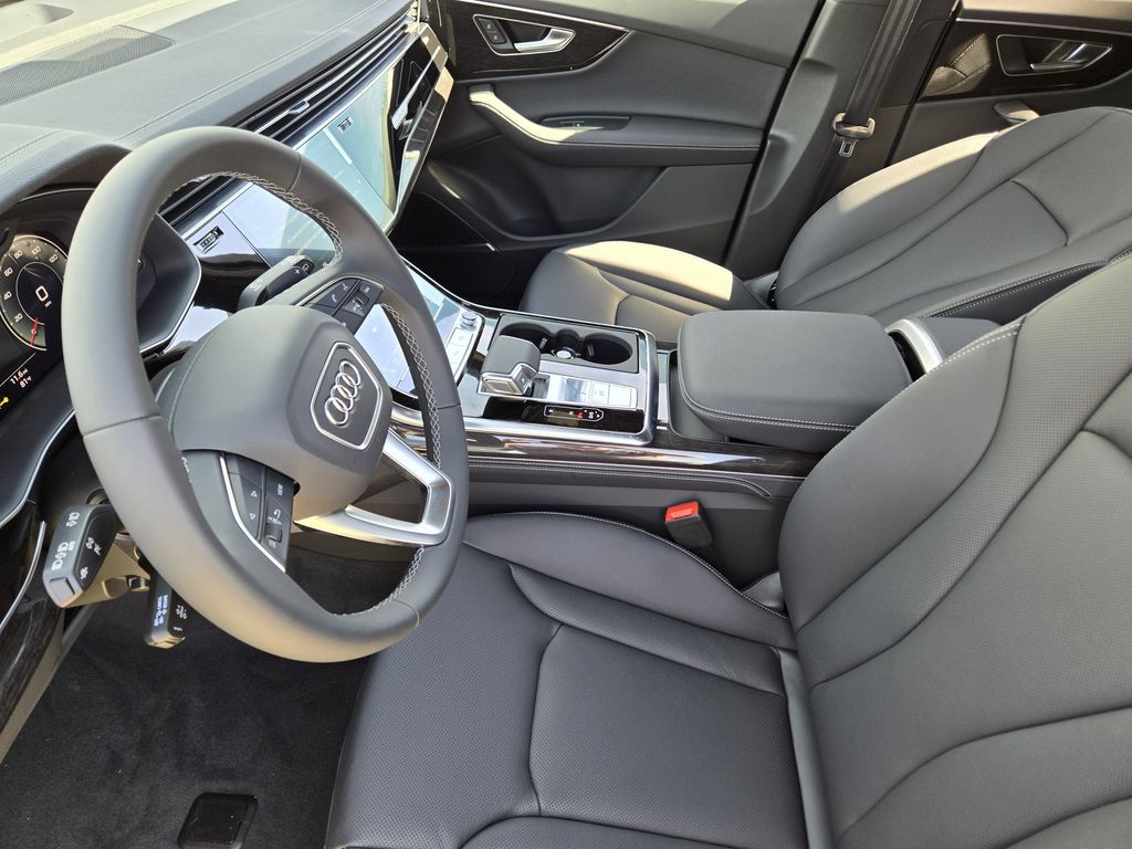 new 2026 Audi Q7 car, priced at $78,410