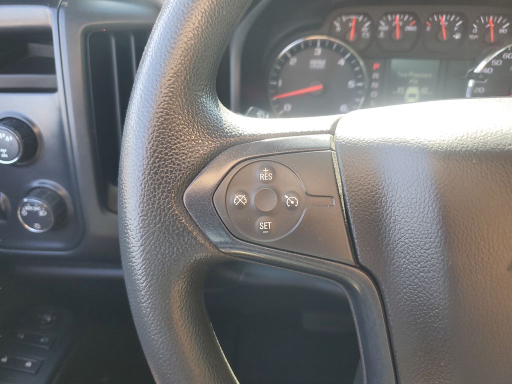 Used 2018 White Chevrolet WT image 18