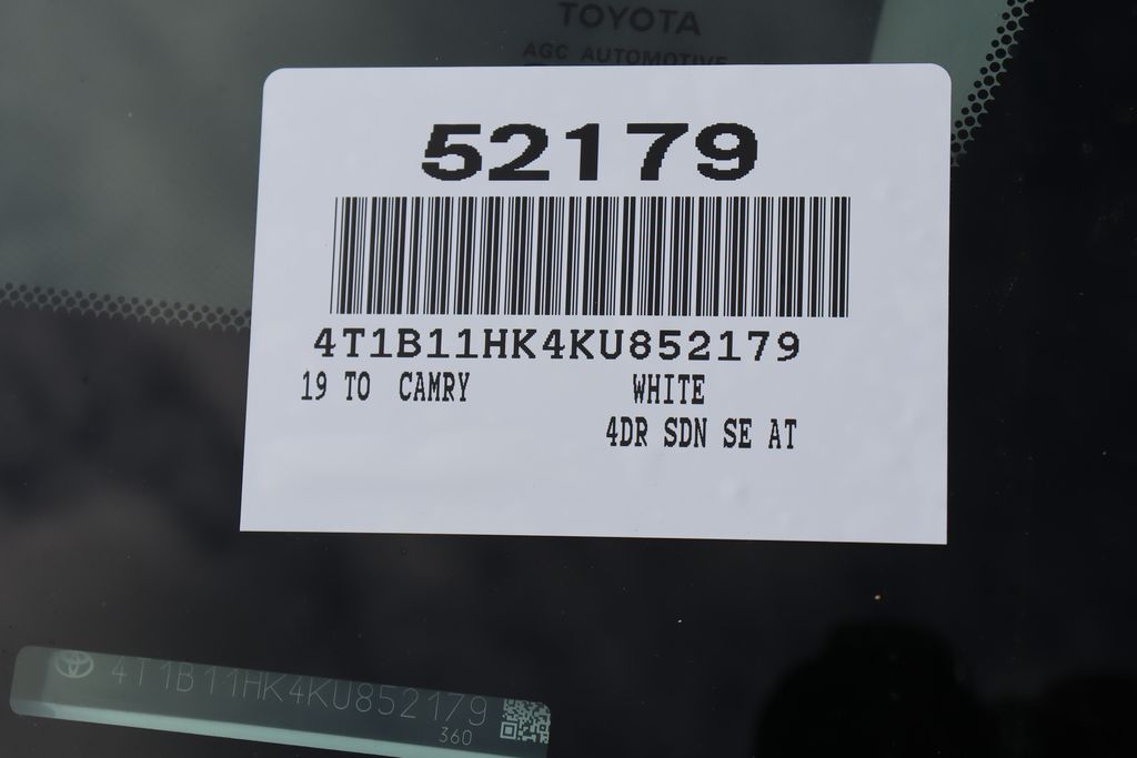 Thumbnail: 2019 Toyota Camry - 7