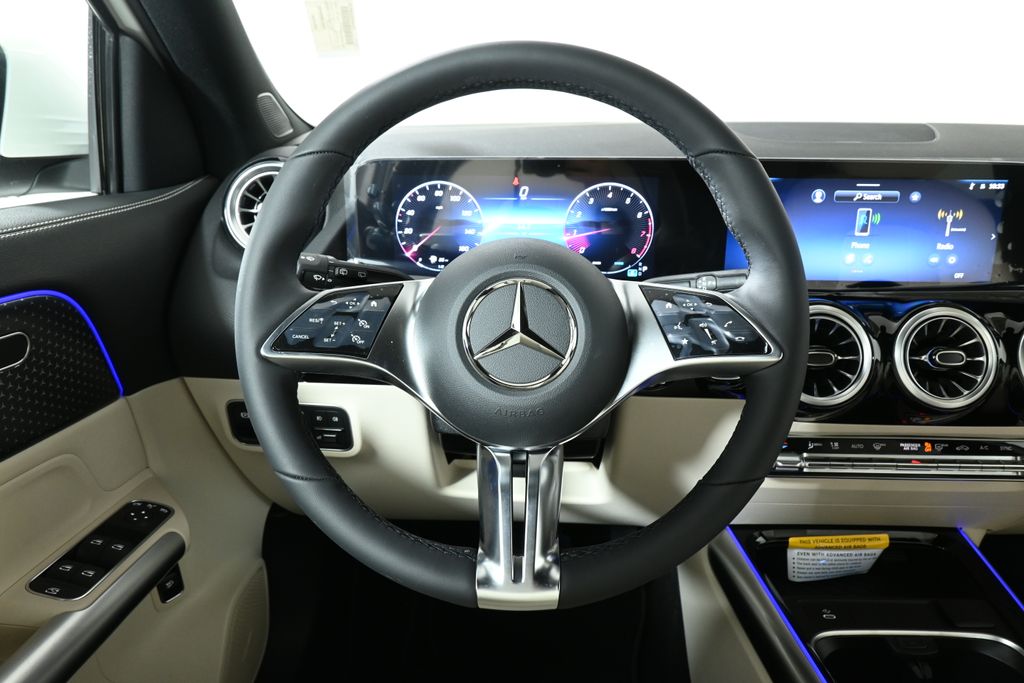 2025 Mercedes-Benz GLA 250 4MATIC 14