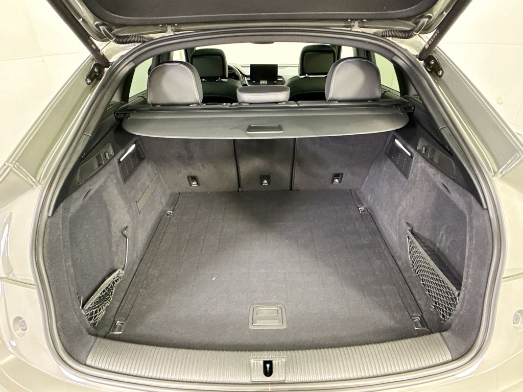 Thumbnail: 2023 Audi Q5 - 27