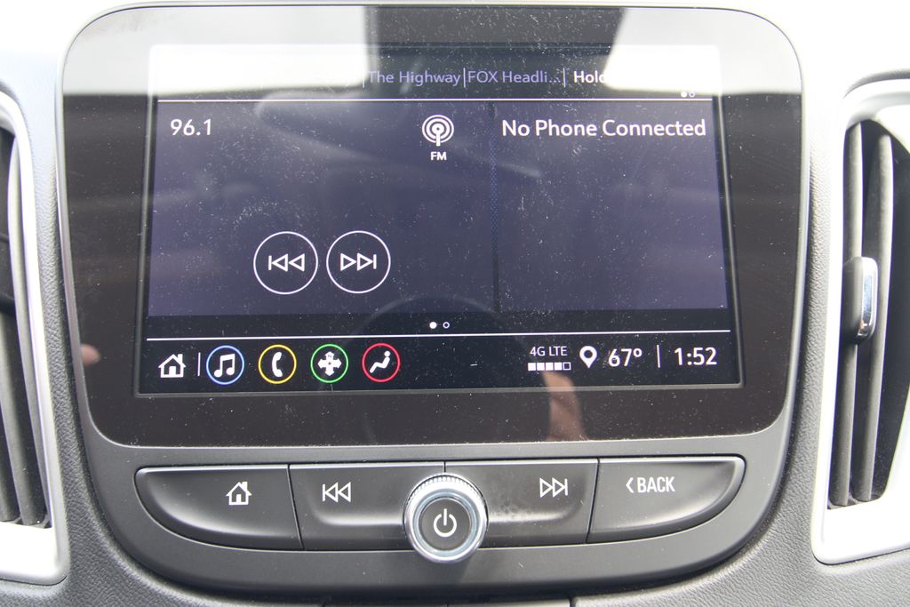 Used 2024 Chevrolet Malibu Sedan