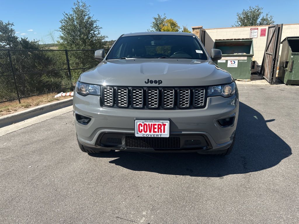 Used Car 2020 Jeep Grand Cherokee  Altitude For Sale Under $25,000 In Austin, Texas