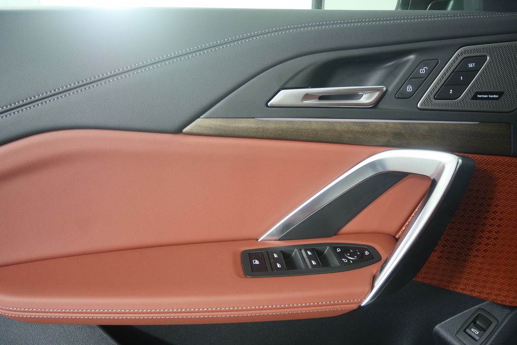 Thumbnail: 2026 BMW X1 - 8