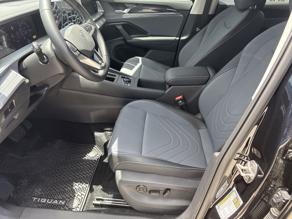 2026 Volkswagen Tiguan 2.0T SE Black at DeMontrond Auto Country
