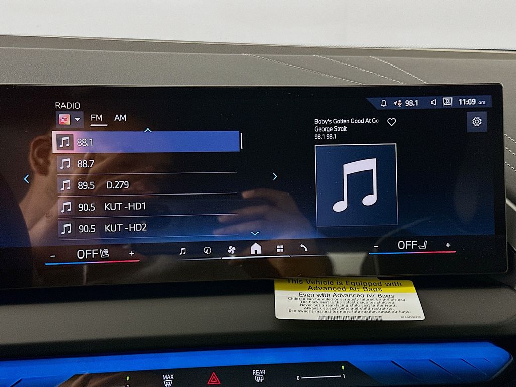 Thumbnail: 2026 BMW X3 - 11