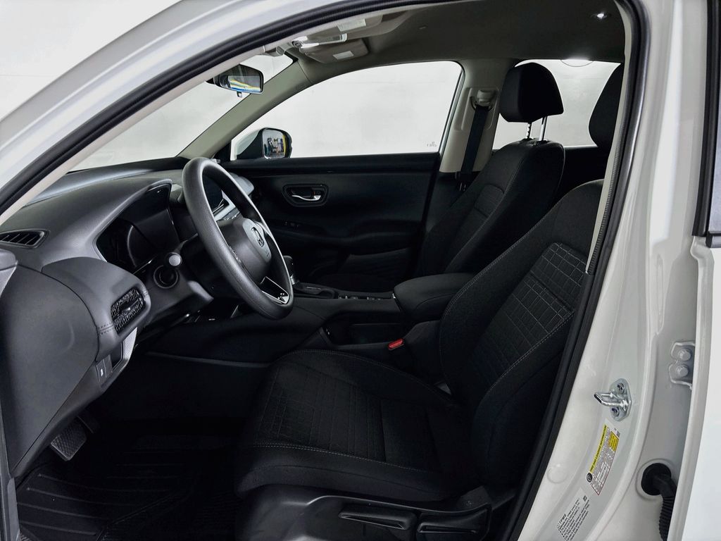 2027 Honda HR-V LX