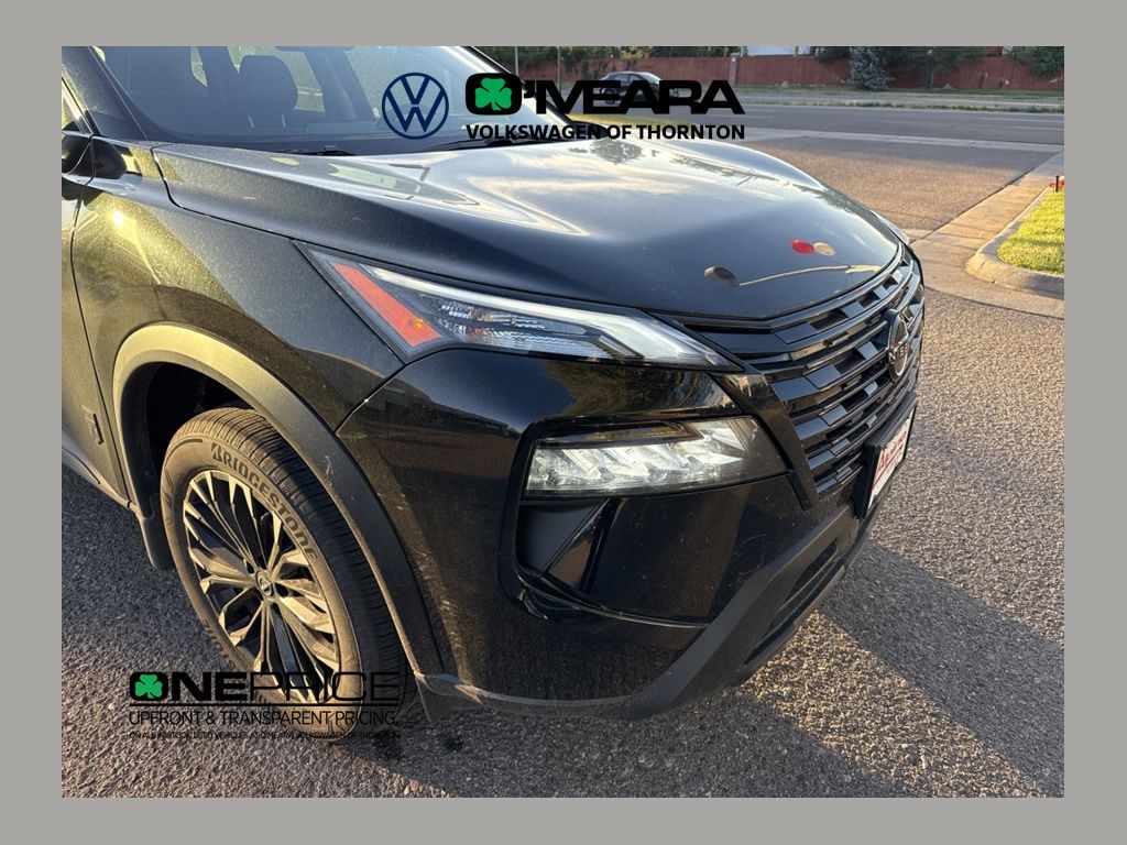 Super Black 2026 Nissan Rogue SUV / Crossover All-Wheel Drive Continuously Variable Transmission