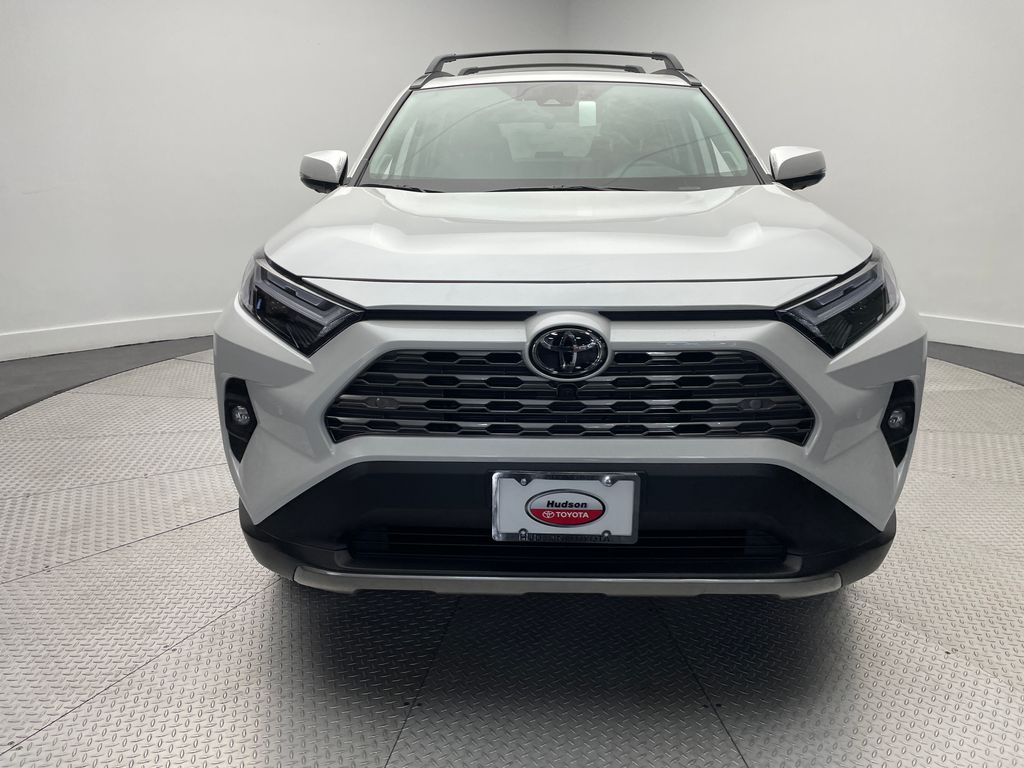 Thumbnail: 2025 Toyota RAV4 - 8