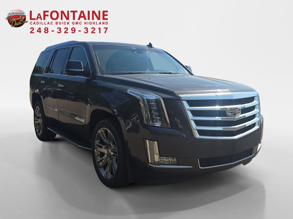 2015 Cadillac Escalade Luxury 3