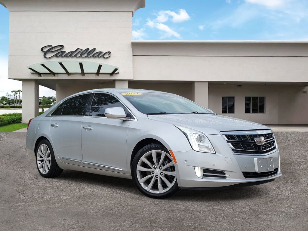 2017 Cadillac XTS Plata (Radiant Silver Metallic) Sedán Tracción delantera 6 velocidades Automática