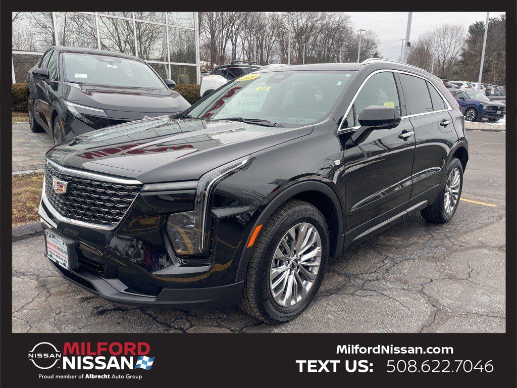 Stellar Black Metallic 2025 Cadillac XT4 Premium Luxury AWD SUV / Crossover Four-Wheel Drive 9-Speed Automatic