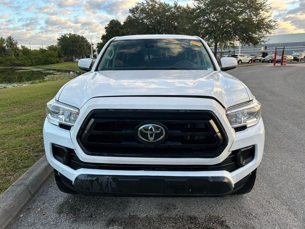 Thumbnail: 2022 Toyota Tacoma - 8