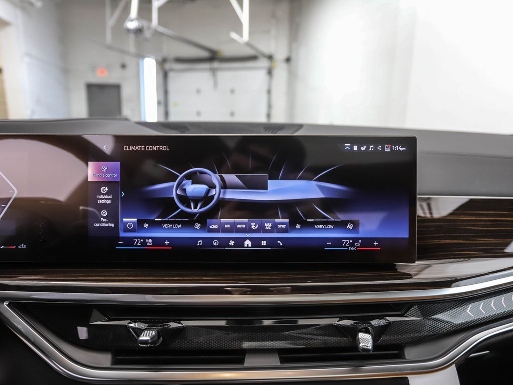 Thumbnail: 2026 BMW X5 - 15