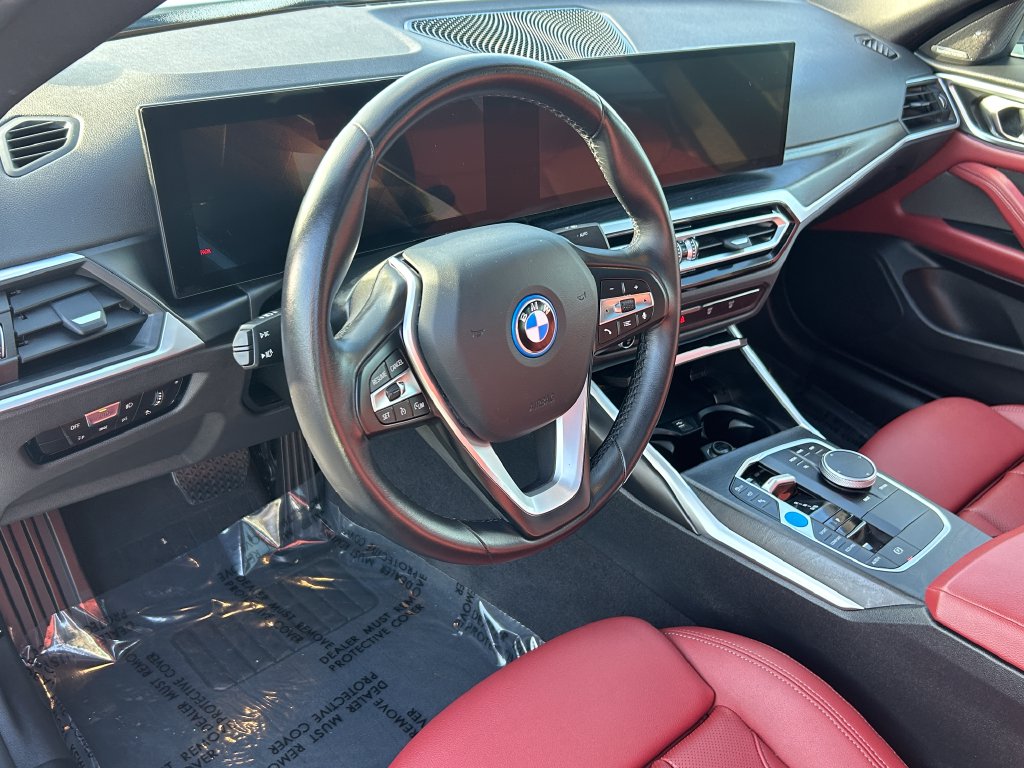 Thumbnail: 2024 BMW i4 - 13