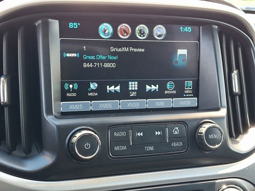 2017 GMC Canyon — photo 17