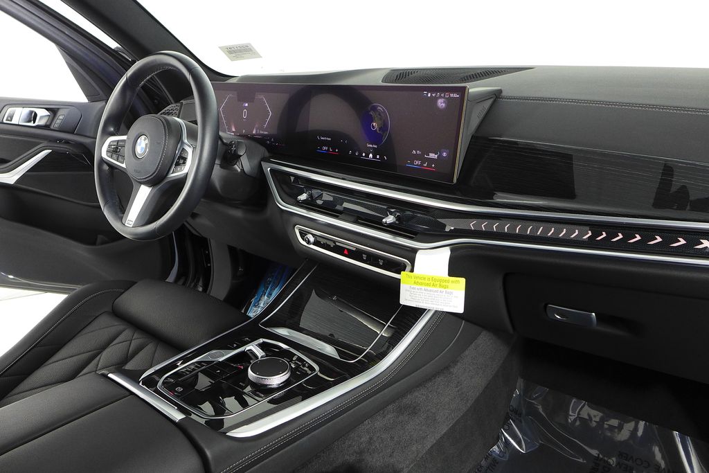 Thumbnail: 2024 BMW X5 - 13