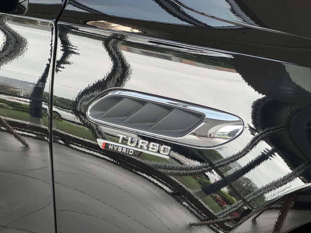 Thumbnail: 2026 Mercedes-Benz E-Class - 8