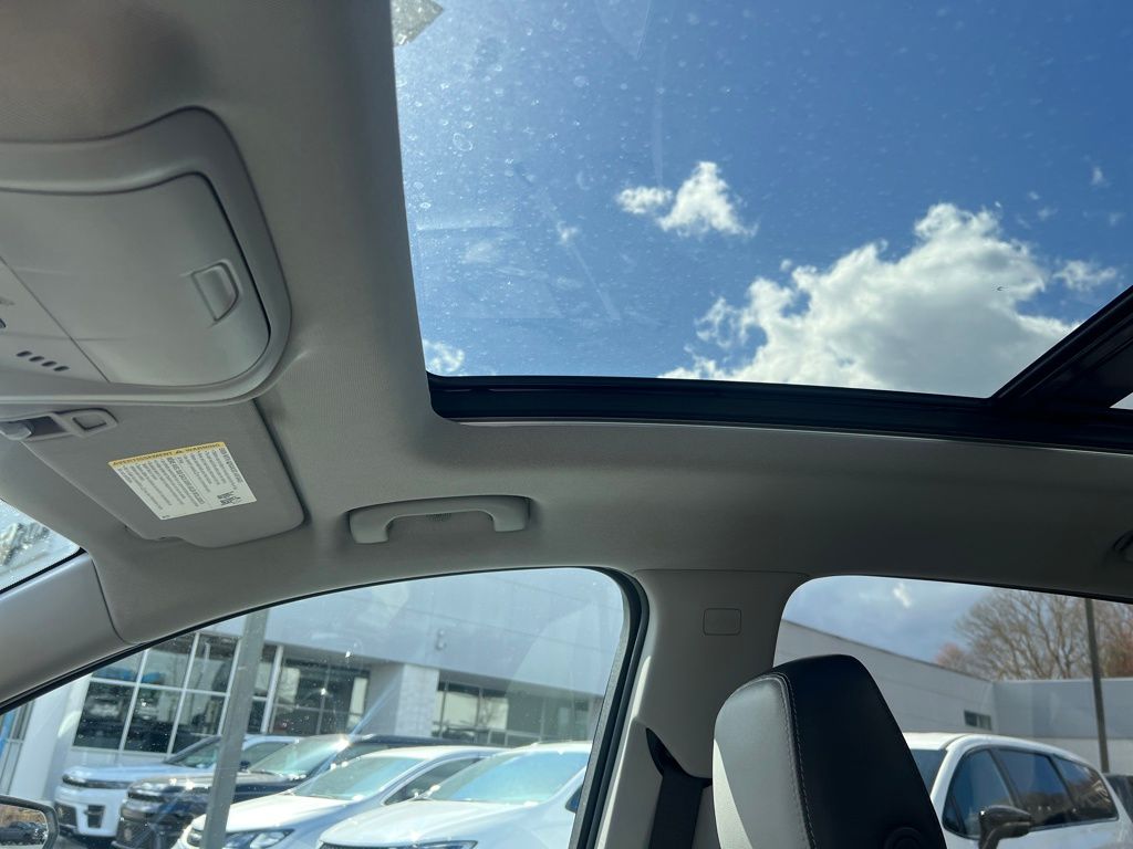 used 2019 Chevrolet Equinox car, priced at $18,990