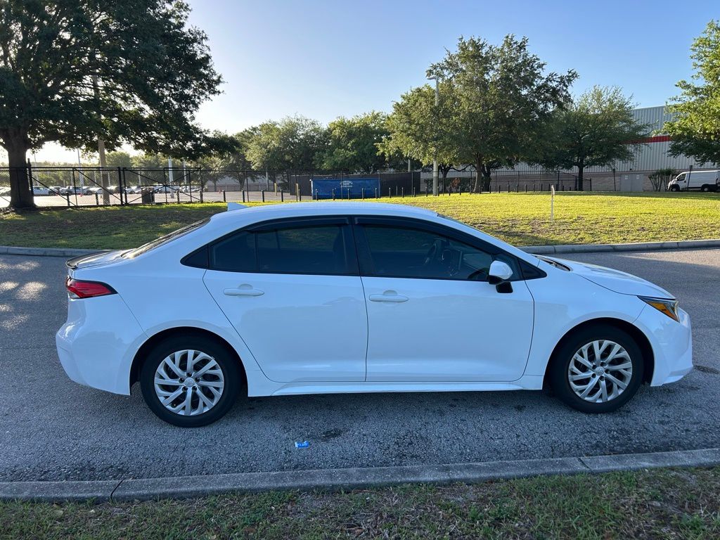 Thumbnail: 2021 Toyota Corolla - 6