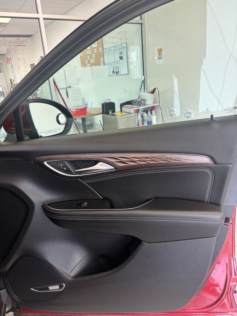 Used 2023 Buick Envision SUV