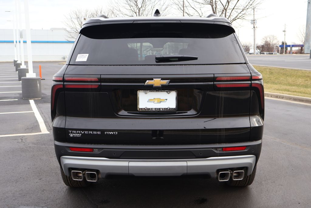 Thumbnail: 2026 Chevrolet Traverse - 6