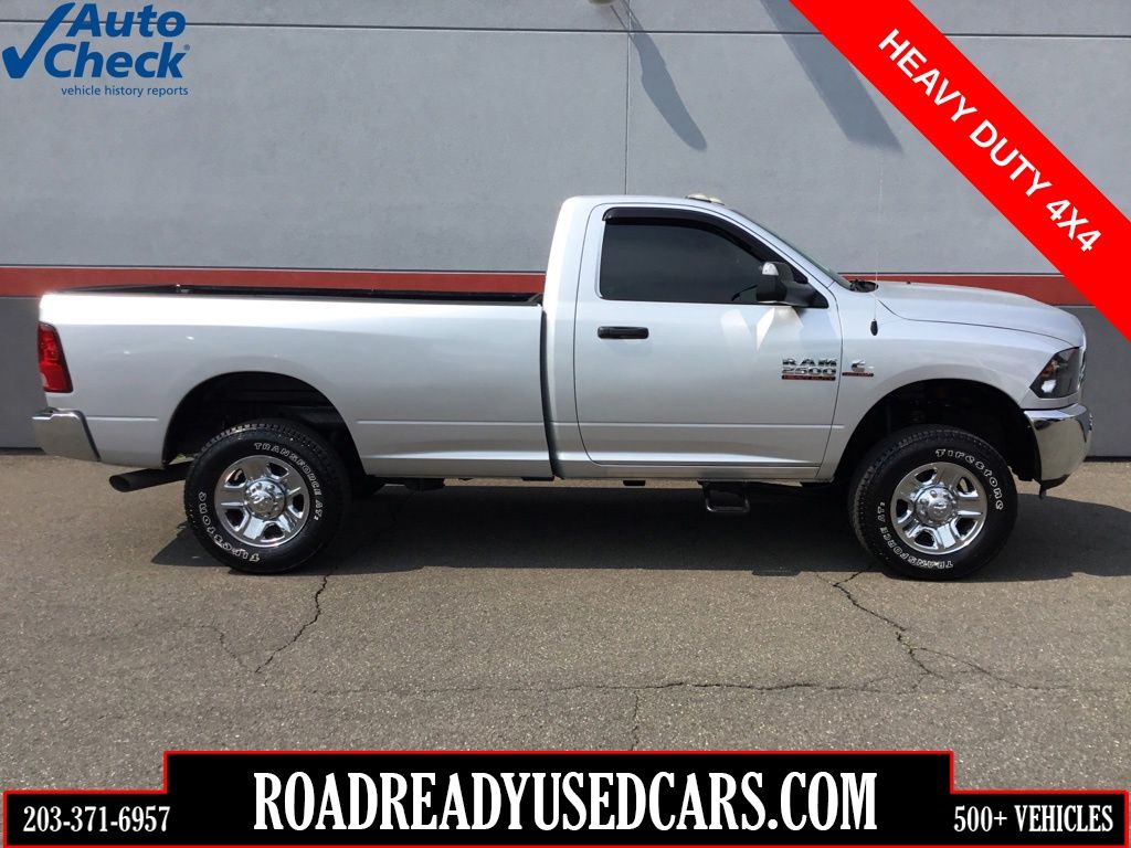 Bright Silver Clearcoat Metallic 2018 RAM 2500 Pickup Truck Four-Wheel Drive 6-Speed Automatic