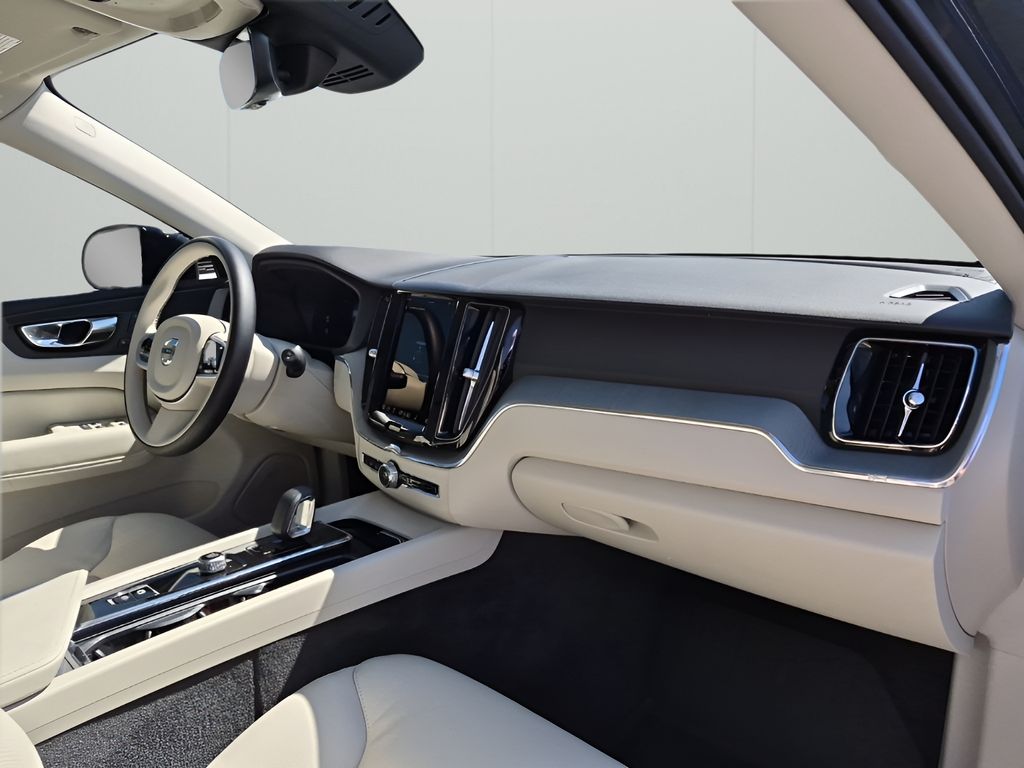 Used Car 2025 Volvo Xc60  B5 Plus For Sale Under $40,000 In Austin, Texas