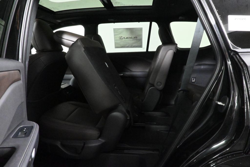 Thumbnail: 2026 Lexus TX - 31