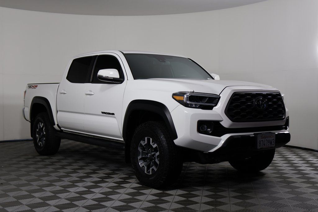 Thumbnail: 2023 Toyota Tacoma - 3