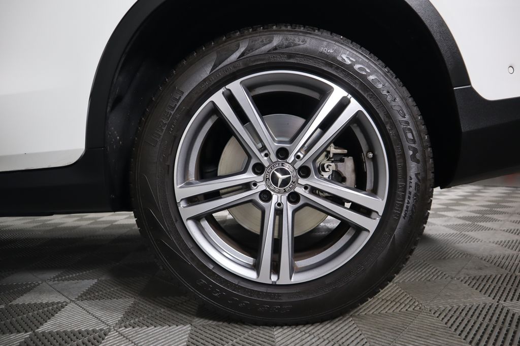 2022 Mercedes-Benz GLC 300 31