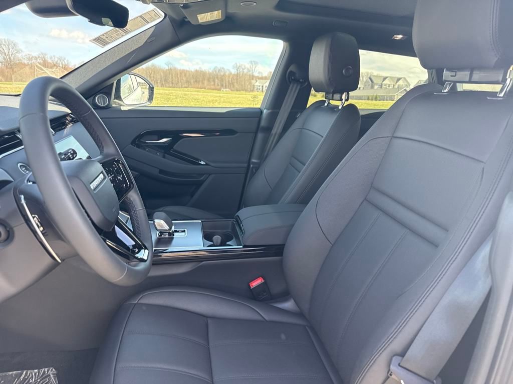 2026 Land Rover Range Rover Evoque Dynamic SE - Photo 11