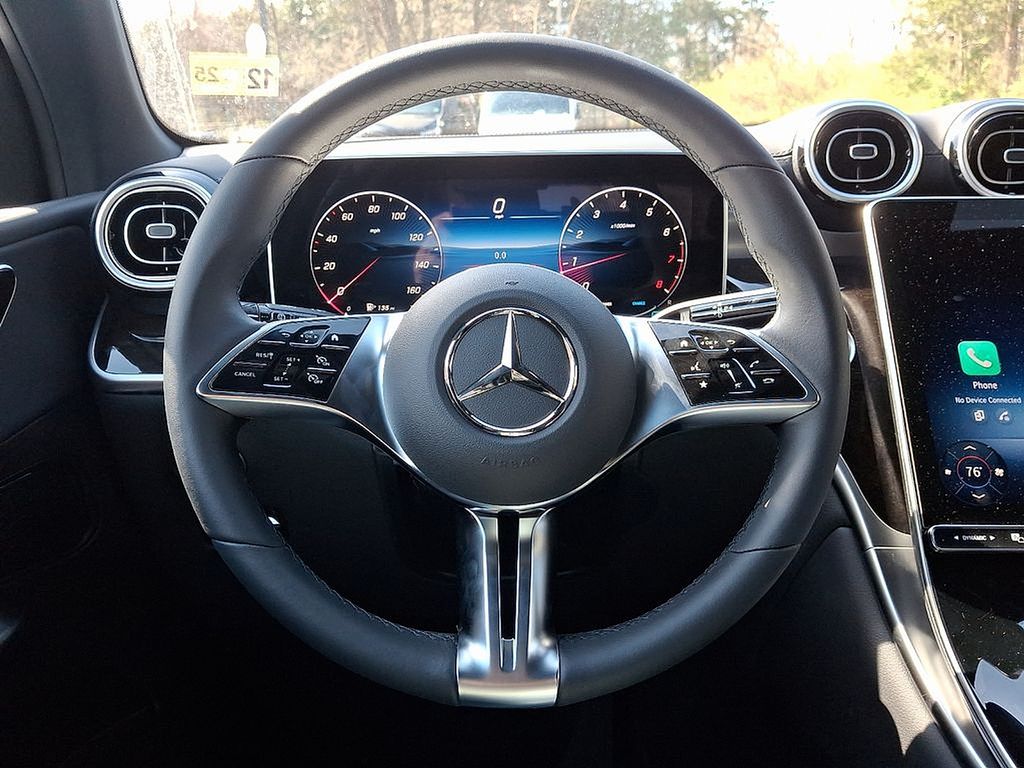 Thumbnail: 2025 Mercedes-Benz GLC - 14