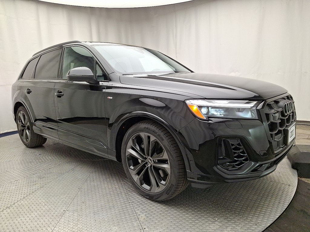 Thumbnail: 2026 Audi Q7 - 2