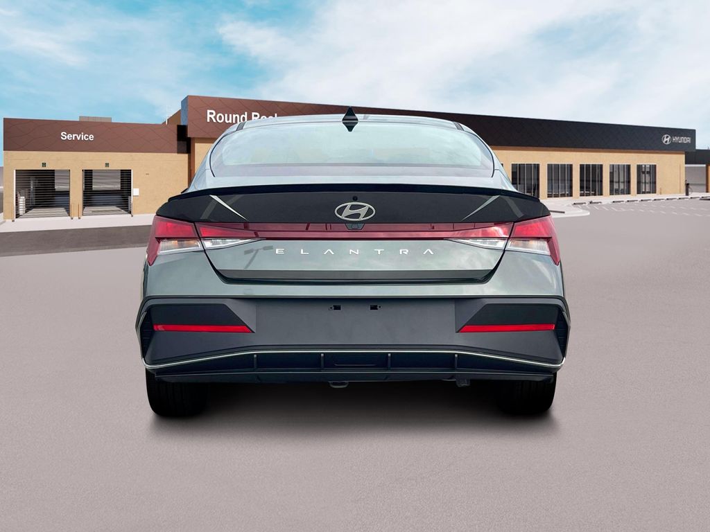 2025 Hyundai Elantra SEL 6