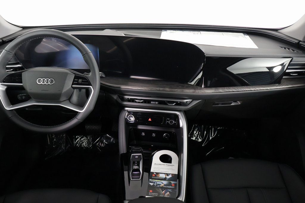 Thumbnail: 2026 Audi Q5 - 4