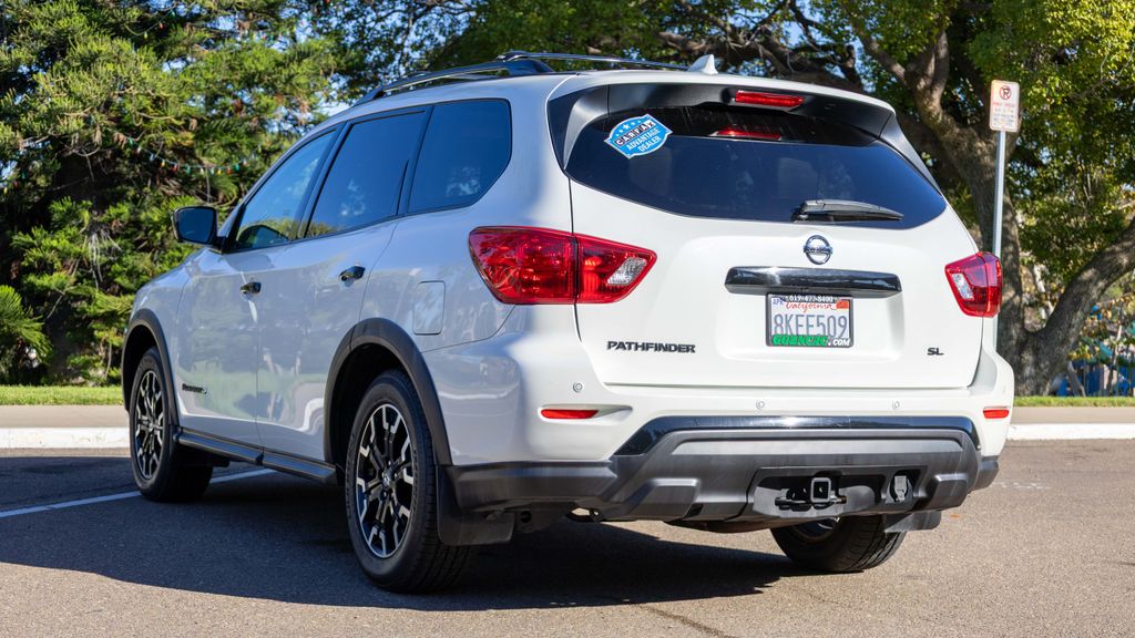 Used 2019 Nissan Pathfinder SL 4D Sport Utility