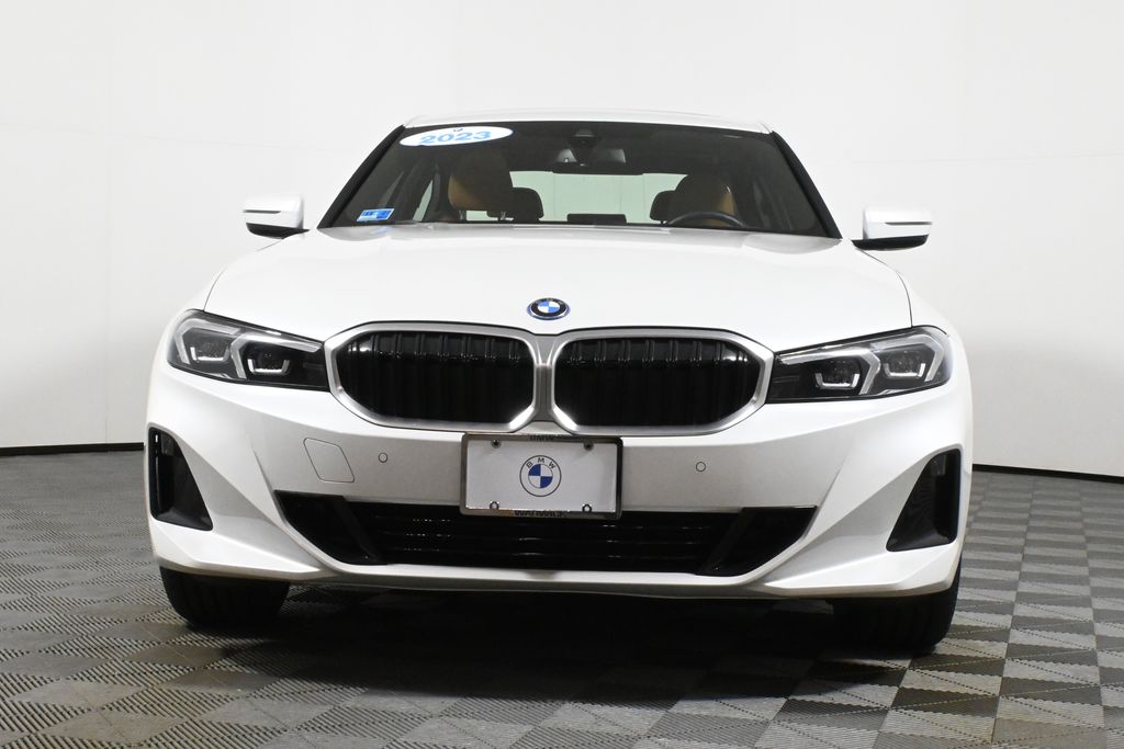 Thumbnail: 2023 BMW 3 Series - 10